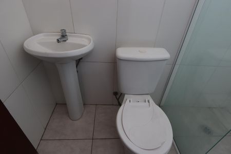 Apartamento para alugar com 38m², 2 quartos e sem vagaBanheiro