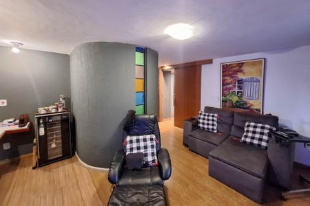 Casa à venda com 550m², 5 quartos e 2 vagasSala 4