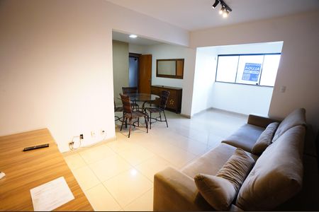Apartamento para alugar com 90m², 3 quartos e 2 vagas Apartamento para alugar com 90m², 3 quartos e 2 vagasSala