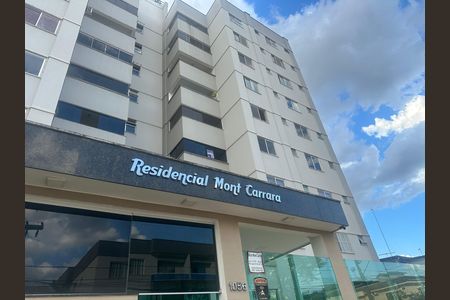 Apartamento para alugar com 90m², 3 quartos e 2 vagas Apartamento para alugar com 90m², 3 quartos e 2 vagasFachada