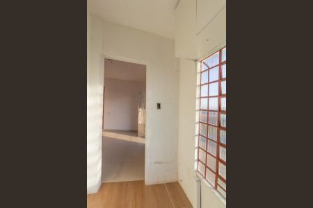 Casa para alugar com 55m², 2 quartos e sem vagaÁrea de Serviço