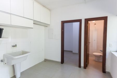 Casa de condomínio à venda com 390m², 3 quartos e 2 vagas Casa de condomínio à venda com 390m², 3 quartos e 2 vagasÁrea de Serviço