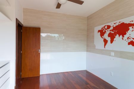 Casa de condomínio à venda com 390m², 3 quartos e 2 vagas Casa de condomínio à venda com 390m², 3 quartos e 2 vagasQuarto 1