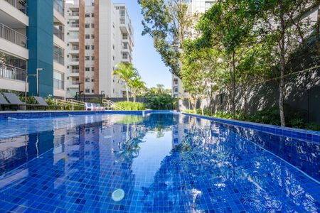 Apartamento à venda com 67m², 2 quartos e 1 vagaÁrea comum - Piscina descoberta