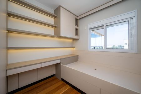 Apartamento à venda com 67m², 2 quartos e 1 vagaQuarto