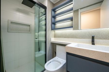 Apartamento à venda com 67m², 2 quartos e 1 vagaBanheiro Social