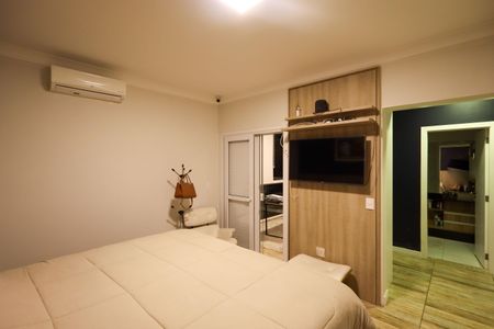 Casa de condomínio à venda com 257m², 4 quartos e 2 vagas Casa de condomínio à venda com 257m², 4 quartos e 2 vagasQuarto suíte 1