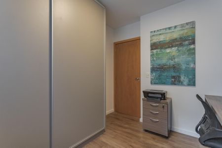 Apartamento à venda com 180m², 3 quartos e 2 vagasQuarto 2