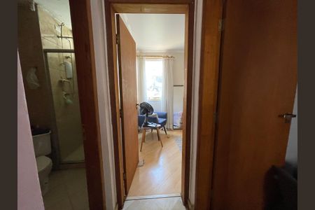 Apartamento à venda com 46m², 2 quartos e 1 vaga Apartamento à venda com 46m², 2 quartos e 1 vagaCorredor