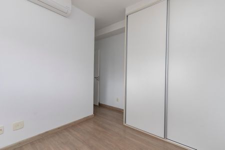 Apartamento à venda com 73m², 2 quartos e 2 vagasSuíte 1