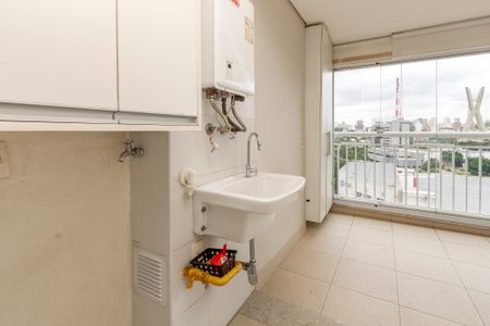 Apartamento à venda com 73m², 2 quartos e 2 vagasLavanderia