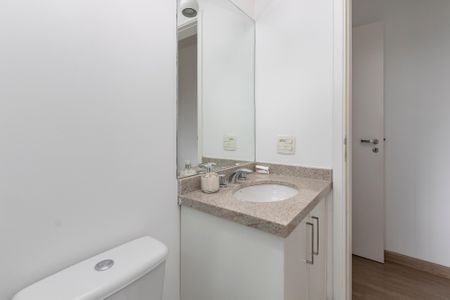 Apartamento à venda com 73m², 2 quartos e 2 vagasBanheiro da Suíte 1