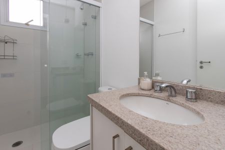 Apartamento à venda com 73m², 2 quartos e 2 vagasBanheiro da Suíte 1