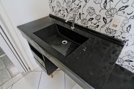 Apartamento para alugar com 55m², 2 quartos e 1 vaga Apartamento para alugar com 55m², 2 quartos e 1 vagaBanheiro