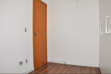Apartamento à venda com 44m², 2 quartos e 1 vagaDetalhe - Quarto 01