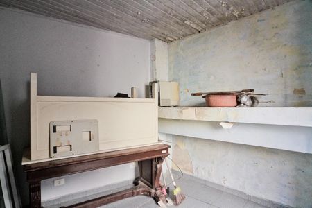 Casa para alugar com 80m², 2 quartos e sem vagaEdícula