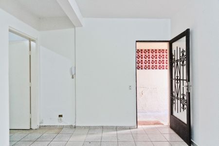 Casa para alugar com 80m², 2 quartos e sem vagaSala