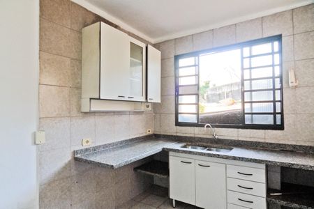 Casa para alugar com 80m², 2 quartos e sem vagaCozinha