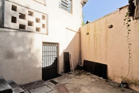 Casa para alugar com 80m², 2 quartos e sem vagaÁrea externa