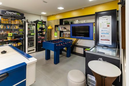 Apartamento à venda com 35m², 2 quartos e sem vagaÁrea comum