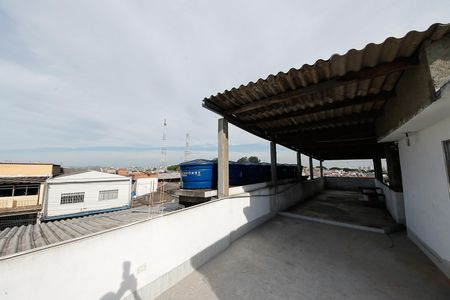 Casa para alugar com 130m², 3 quartos e 3 vagas Casa para alugar com 130m², 3 quartos e 3 vagasTerraço