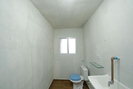 Casa para alugar com 130m², 3 quartos e 3 vagas Casa para alugar com 130m², 3 quartos e 3 vagasBanheiro Suíte 2