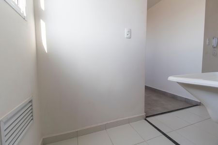Apartamento para alugar com 42m², 2 quartos e 1 vaga Apartamento para alugar com 42m², 2 quartos e 1 vagaÁrea de Serviço