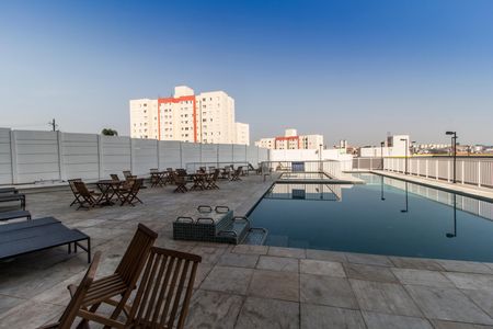 Apartamento para alugar com 42m², 2 quartos e 1 vaga Apartamento para alugar com 42m², 2 quartos e 1 vagaPiscina