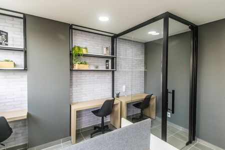 Apartamento para alugar com 42m², 2 quartos e 1 vaga Apartamento para alugar com 42m², 2 quartos e 1 vagaÁrea comum - Escritório