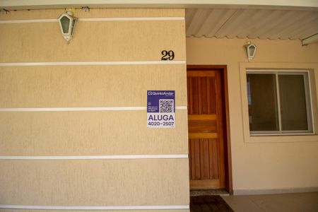 Casa de condomínio para alugar com 110m², 3 quartos e 2 vagasFachada e Placa