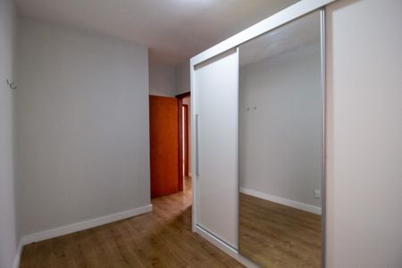 Casa de condomínio para alugar com 110m², 3 quartos e 2 vagasQuarto 1