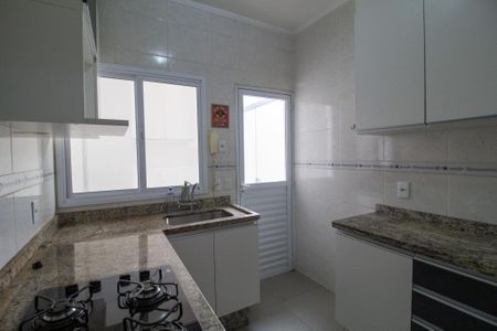 Casa de condomínio para alugar com 110m², 3 quartos e 2 vagasCozinha
