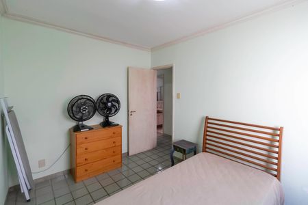 Casa à venda com 287m², 4 quartos e 2 vagas Casa à venda com 287m², 4 quartos e 2 vagasQuarto 2