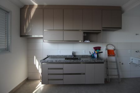 Apartamento para alugar com 67m², 2 quartos e 1 vagaCozinha