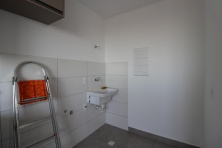 Apartamento para alugar com 67m², 2 quartos e 1 vagaÁrea de Serviço