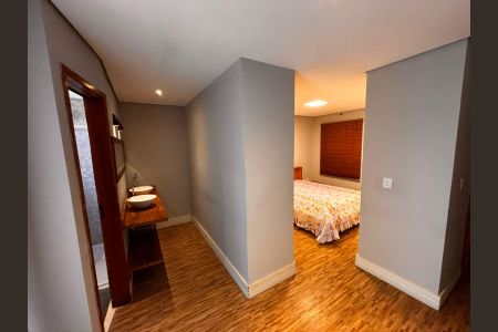 Apartamento à venda com 120m², 1 quarto e 3 vagasSuíte