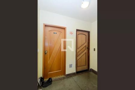 Apartamento à venda com 48m², 1 quarto e 1 vagaHall de entrada
