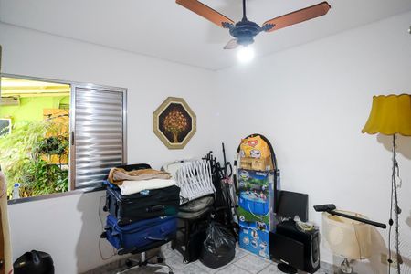 Casa à venda com 102m², 3 quartos e 2 vagasQuarto 3