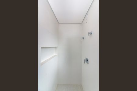 Apartamento à venda com 139m², 4 quartos e 3 vagas Apartamento à venda com 139m², 4 quartos e 3 vagasBanheiro da Suíte 1