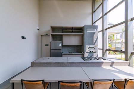 Apartamento à venda com 139m², 4 quartos e 3 vagas Apartamento à venda com 139m², 4 quartos e 3 vagasÁrea comum