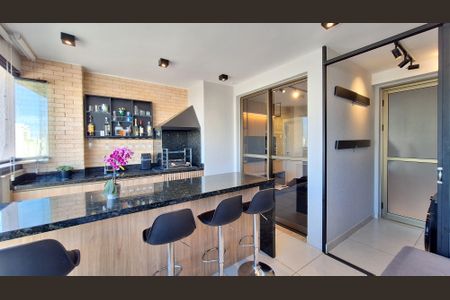 Apartamento à venda com 67m², 2 quartos e 1 vagaVaranda