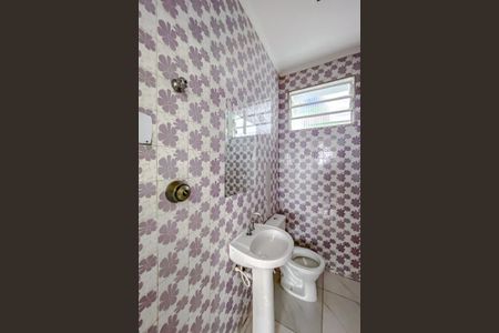 Casa à venda com 200m², 3 quartos e 4 vagasLavabo