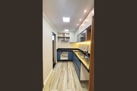 Apartamento à venda com 55m², 2 quartos e 1 vaga Apartamento à venda com 55m², 2 quartos e 1 vagaCozinha