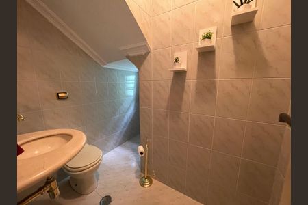 Casa à venda com 204m², 3 quartos e 2 vagasLavabo