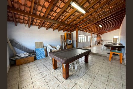 Casa à venda com 204m², 3 quartos e 2 vagasChurrasqueira