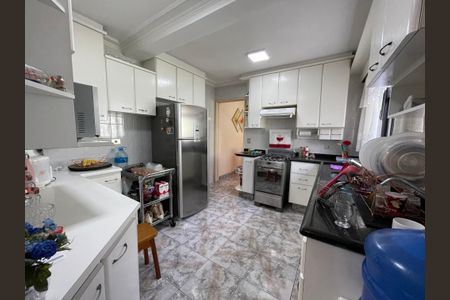 Casa à venda com 204m², 3 quartos e 2 vagasCozinha