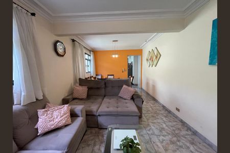 Casa à venda com 204m², 3 quartos e 2 vagasSala de Jantar