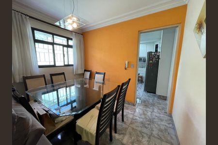 Casa à venda com 204m², 3 quartos e 2 vagasSala de Jantar