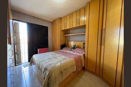 Casa à venda com 204m², 3 quartos e 2 vagasSuíte 1