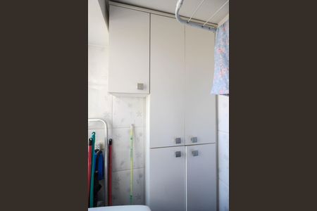 Apartamento à venda com 58m², 2 quartos e 1 vagaÁrea de serviço